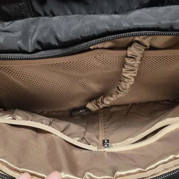 Ju-Ju-Be Black Leopard Baby Bag - Picture 2 of 6